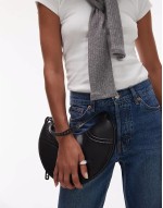 round stitch front bag in black