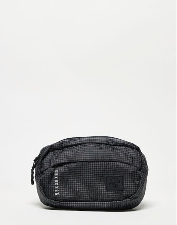 ultralight hip pack crossbody bag in black
