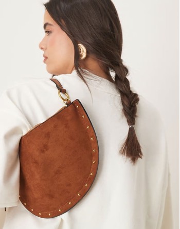 faux suede scoop studded shoulder bag in tan